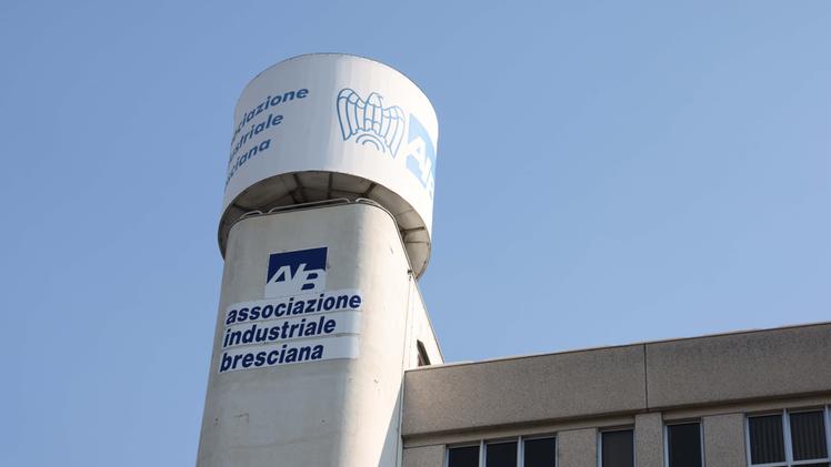 La sede di  Confindustria Brescia in via Cefalonia