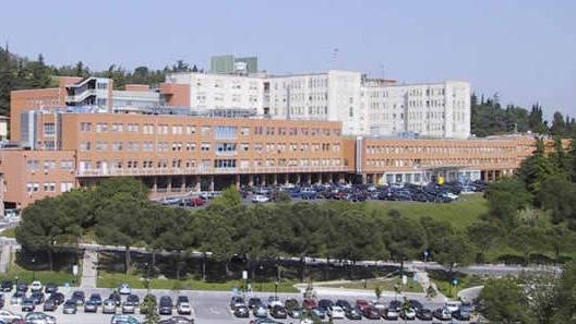 Le due ragazze bresciane sono state ricoverate all’ospedale «Bufalini» di Cesena