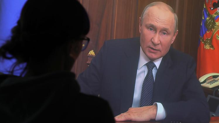 Il presidente russo Putin durante il discorso in tv
