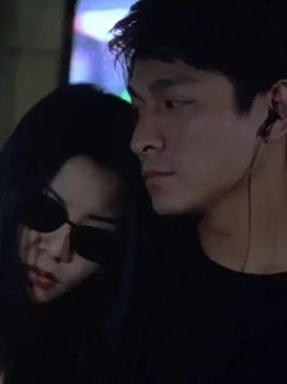 Running Out of Time
Johnnie To, 1999