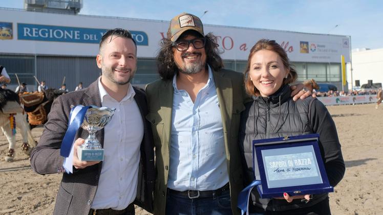 Borghese a FieraCavalli con i vincitori di «Sapori di Razza» 2022