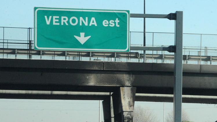 L'autostrada A4 al casello di Verona Est