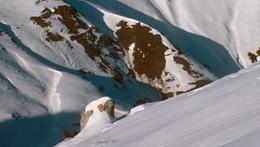 Ammantato di bianco: ecco il Dosso Alto nelle Piccole Dolomiti bresciane