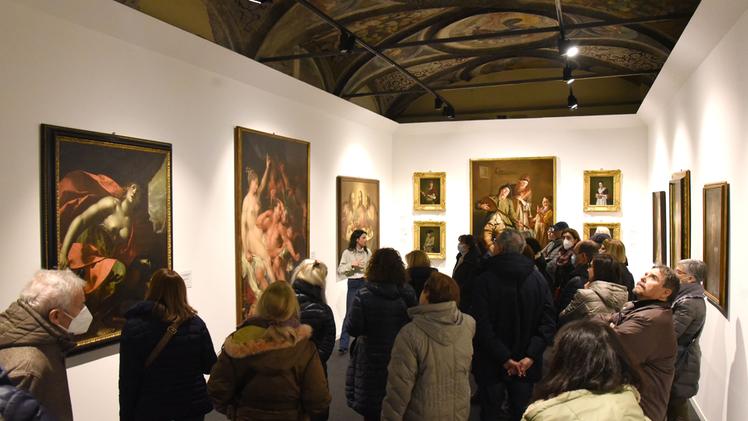 Folla di visitatori a Palazzo Martinengo (foto Only Crew)