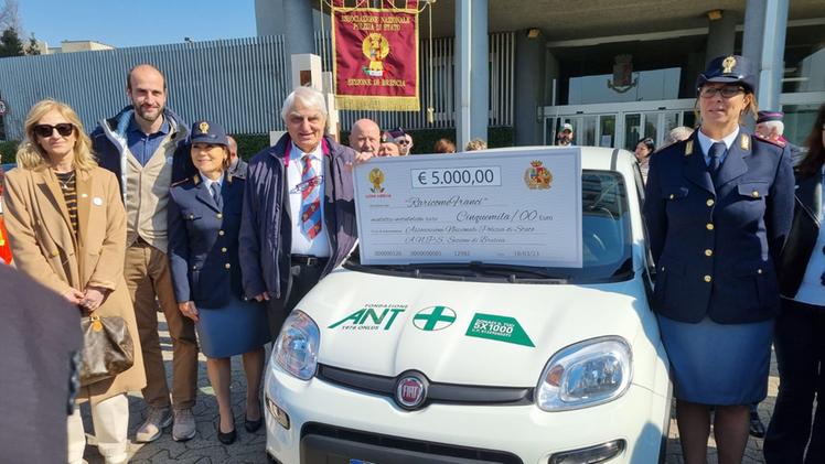 La donazione della Polizia di Stato a Brescia